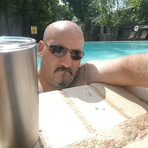 Meet your Posher, Jose